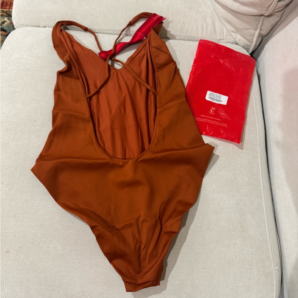 left on friday weekender suit in bronze (brown) - Picture 2 of 6